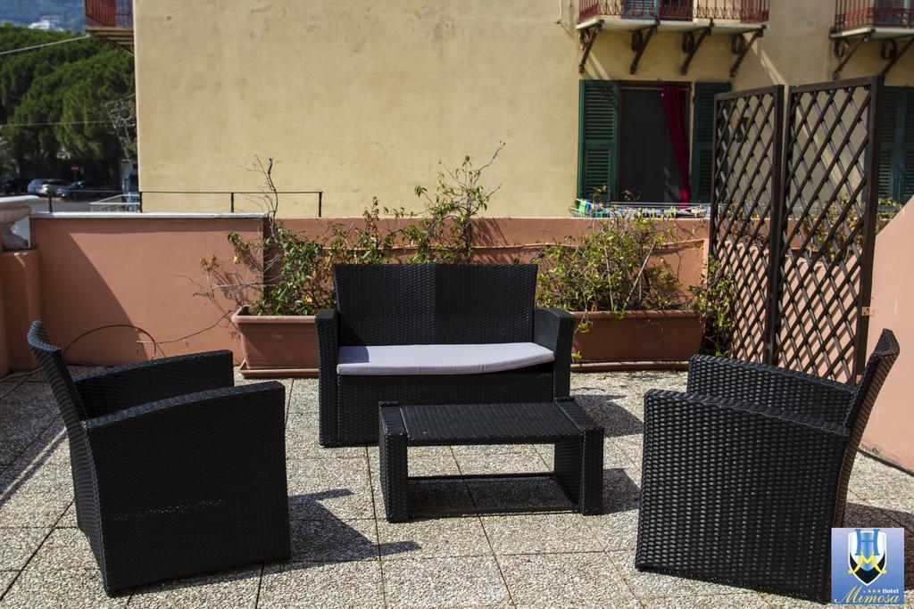 Hotel Mimosa Spotorno Exterior photo